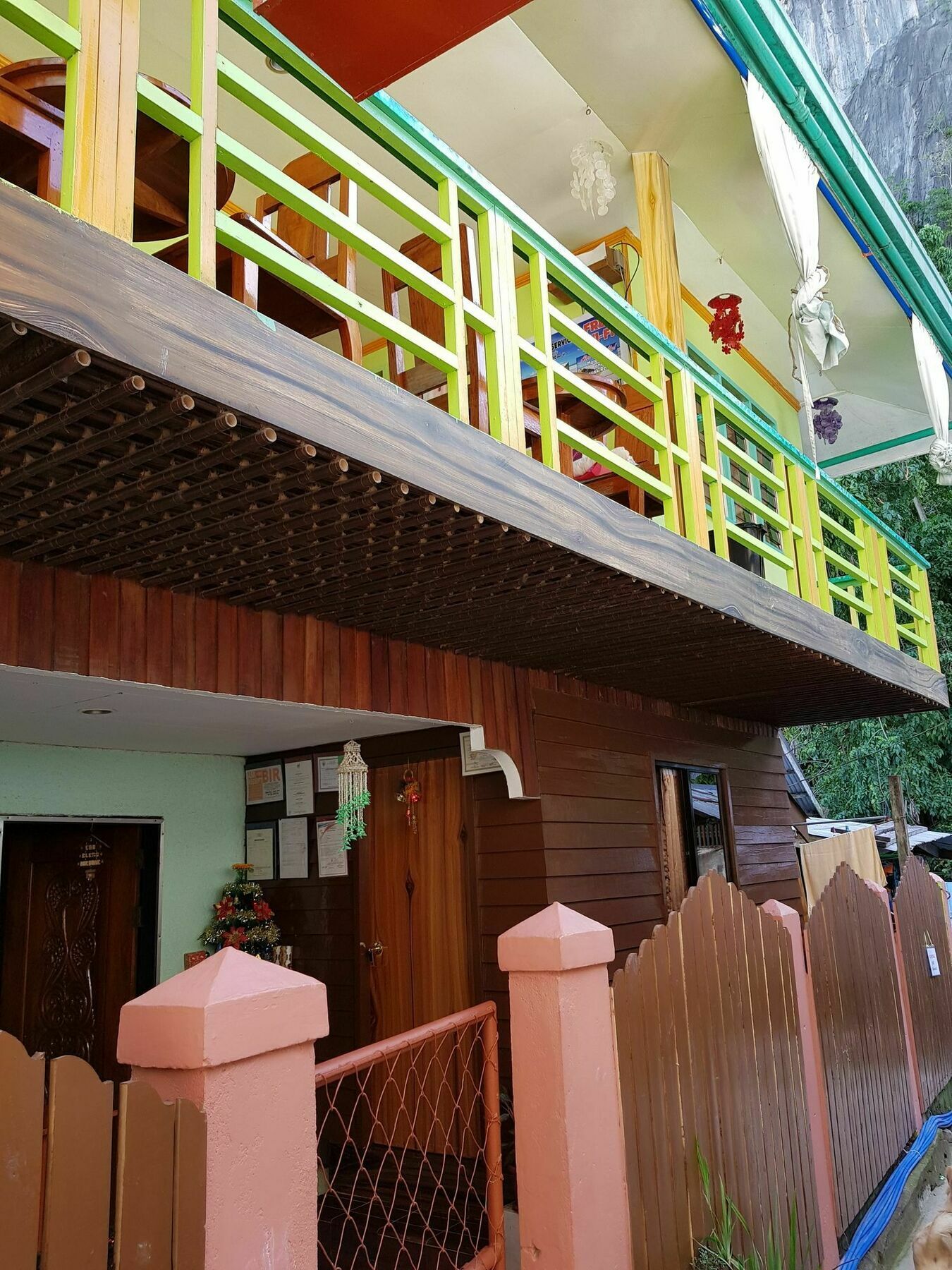 Mountain Side Inn إل نيدو المظهر الخارجي الصورة